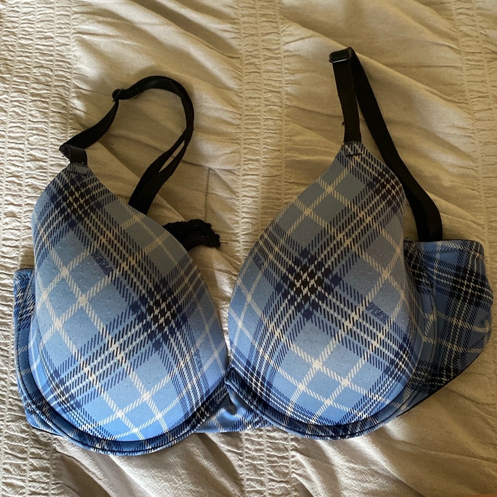 PINK lightly lined T-shirt bra